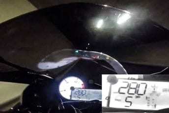 Motociklista se snimao pri jurnjavi od 292 km/h: Izrečena doživotna zabrana upravljanja motornim vozilom Motociklista se snimao pri jurnjavi od 292 km/h: Izrečena doživotna zabrana upravljanja motornim vozilom