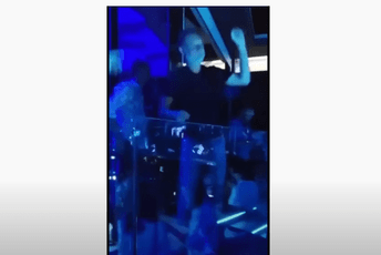 Šef hrvatskog Sabora snimljen kako skače uz tehno: Baš je bilo dobro Šef hrvatskog Sabora snimljen kako skače uz tehno: Baš je bilo dobro