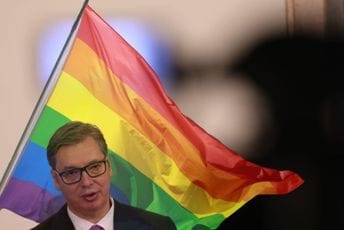 Prst u oko Vučiću: Funkcioneri iz Evrope i svijeta dolaze na Prajd uprkos zabrani Prst u oko Vučiću: Funkcioneri iz Evrope i svijeta dolaze na Prajd uprkos zabrani