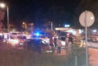 Udes u Šušanju, povrijeđeni žena i dvoje djece Udes u Šušanju, povrijeđeni žena i dvoje djece