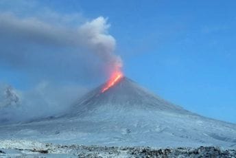 Penjali se na zabačeni ruski vulkan pa poginuli Penjali se na zabačeni ruski vulkan pa poginuli