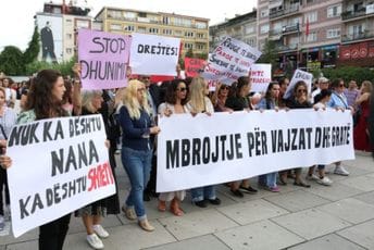 Novi protest na Kosovu zbog silovanja djevojčice Novi protest na Kosovu zbog silovanja djevojčice