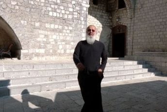 ODT Cetinje formiralo predmet povodom napada na ekipu Gradske TV ispred Cetinjskog manastira ODT Cetinje formiralo predmet povodom napada na ekipu Gradske TV ispred Cetinjskog manastira