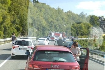 U saobraćajnoj nesreći na Obzovici stradao motociklista U saobraćajnoj nesreći na Obzovici stradao motociklista