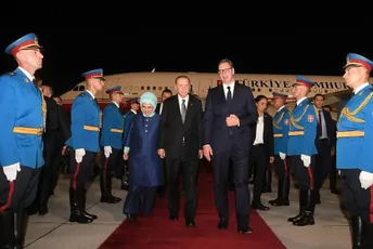 "Dobrodošao dragi prijatelju": Vučić u Beogradu dočekao Erdogana "Dobrodošao dragi prijatelju": Vučić u Beogradu dočekao Erdogana