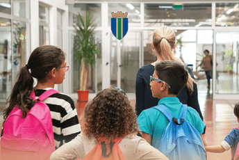 Opština Bar izdvojila preko 25 hiljada eura za opremanje i rad osnovnih škola Opština Bar izdvojila preko 25 hiljada eura za opremanje i rad osnovnih škola