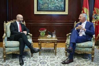 Đukanović-Presker: Politička stabilnost neizostavan preduslov napretka ka EU Đukanović-Presker: Politička stabilnost neizostavan preduslov napretka ka EU