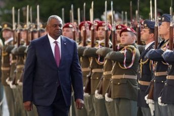 NATO ne traži sukob sa Rusijom, ali pomagaće Ukrajinu kao do sada NATO ne traži sukob sa Rusijom, ali pomagaće Ukrajinu kao do sada