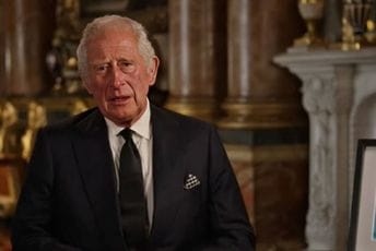 Prvo obraćanje Čarlsa III: Moja voljena majka bila je inspiracija i primjer