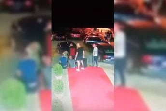 Nikšić: Dvojica mladića brutalno tukli žrtvu, ostali nijemo posmatrali Nikšić: Dvojica mladića brutalno tukli žrtvu, ostali nijemo posmatrali