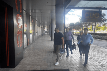 Počinje sastanak stare parlamentarne većine Počinje sastanak stare parlamentarne većine