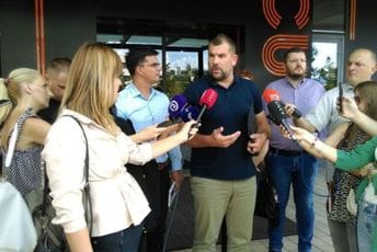 Krapović: Žene da budu na čelu Skupštine i Vlade Krapović: Žene da budu na čelu Skupštine i Vlade