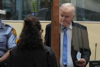 Žrtve i svjedoci genocida pisali sudu u Hagu: Ne dozvoliti puštanje Ratka Mladića zbog bolesti Žrtve i svjedoci genocida pisali sudu u Hagu: Ne dozvoliti puštanje Ratka Mladića zbog bolesti