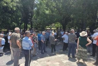 U četvrtak protest penzionera, traže ostavku Košute U četvrtak protest penzionera, traže ostavku Košute