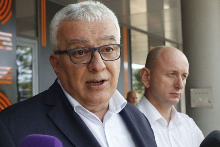 Mandić: URA i SNP obećali potpise, isto smo vidjeli 18. septembra Mandić: URA i SNP obećali potpise, isto smo vidjeli 18. septembra