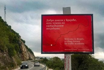 "Znamenitosti" Brajića: Dobrodošli u selo čuveno po saobraćajnim nesrećama (Foto) "Znamenitosti" Brajića: Dobrodošli u selo čuveno po saobraćajnim nesrećama (Foto)