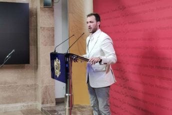 Milačić: Nastavak pregovora sjutra, URA još nije potpisala da Lekić bude mandatar Milačić: Nastavak pregovora sjutra, URA još nije potpisala da Lekić bude mandatar