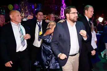 Druga najjača partija u Švedskoj su radikalni ekstremisti sa neonacističkim korijenima Druga najjača partija u Švedskoj su radikalni ekstremisti sa neonacističkim korijenima