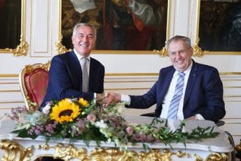 Đukanović sa Zemanom: Snažna podrška Češke evropskoj perspektivi Crne Gore i politici proširenja