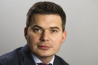 Navodno pao sa broda: Poginuo još jedan važan ruski rukovodilac Navodno pao sa broda: Poginuo još jedan važan ruski rukovodilac