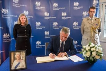 Đukanović će prisustvovati sahrani Kraljice Elizabete u Londonu Đukanović će prisustvovati sahrani Kraljice Elizabete u Londonu