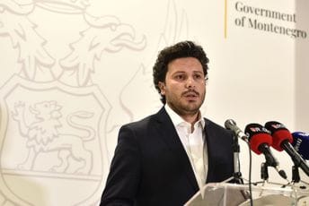 Abazović: Izbor Kračkovića može doprinijeti da se prava svih medijskih radnika istinski poštuju Abazović: Izbor Kračkovića može doprinijeti da se prava svih medijskih radnika istinski poštuju