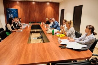 Ponovo sagledati sve pojedinosti ugovora o malim hidroelektranama Ponovo sagledati sve pojedinosti ugovora o malim hidroelektranama