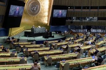 Danas glasanje o rezoluciji u kojoj se poziva na mir u Ukrajini Danas glasanje o rezoluciji u kojoj se poziva na mir u Ukrajini