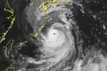 Supertajfun se približava Japanu, najveći u posljednjih nekoliko decenija Supertajfun se približava Japanu, najveći u posljednjih nekoliko decenija