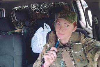 Ruskinja poginula u borbama protiv Rusa u Ukrajini Ruskinja poginula u borbama protiv Rusa u Ukrajini