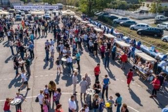 „Dan krapa“ i „Dan zetskih kolača i priganica”: Prilika da posjetioci probaju zetske specijalitete Arhiva