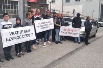 U Bijelom Polju protest porodice osumnjičenog za prodaju droge maloljetnici koja je preminula: Nevin je U Bijelom Polju protest porodice osumnjičenog za prodaju droge maloljetnici koja je preminula: Nevin je