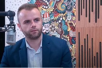 Omeragić: Nedostatak dijaloga je ključni problem crnogorskog društva Omeragić: Nedostatak dijaloga je ključni problem crnogorskog društva