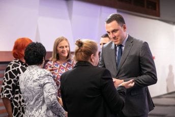 Vuković: Ponosni smo što žene pokrivaju polovinu rukovodećih pozicija u sistemu Glavnog grada Vuković: Ponosni smo što žene pokrivaju polovinu rukovodećih pozicija u sistemu Glavnog grada