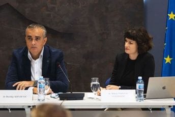 Crna Gora potpuno zakazala u imunizaciji stanovništva Crna Gora potpuno zakazala u imunizaciji stanovništva