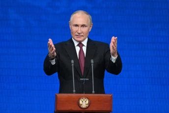 Putin: Zapad želi likvidirati Rusiju, moramo razmišljati o nuklearnom oružju NATO-a Putin: Zapad želi likvidirati Rusiju, moramo razmišljati o nuklearnom oružju NATO-a