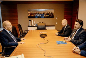 Abazović sa senatorom Libermanom: Korupcija i organizovani kriminal generator većine problema u regionu Abazović sa senatorom Libermanom: Korupcija i organizovani kriminal generator većine problema u regionu