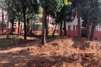 Glavni grad: U toku radovi na pejzažnom uređenju u Ulici Omladinskih brigada Glavni grad: U toku radovi na pejzažnom uređenju u Ulici Omladinskih brigada