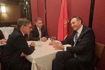 Krivokapić predsjedavao Američko-jadranskom poveljom: Nastaviti sa humanitarnom i vojnom podrškom Ukrajini Krivokapić predsjedavao Američko-jadranskom poveljom: Nastaviti sa humanitarnom i vojnom podrškom Ukrajini