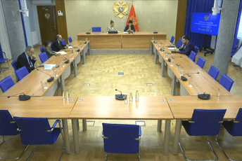 Jonica: Najveći broj institucija nam je u blokadi, to stvara nesigurnost kod građana Jonica: Najveći broj institucija nam je u blokadi, to stvara nesigurnost kod građana