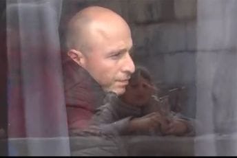 Početak mobilizacije: Porodice u suzama, ljudi pokušavaju pobjeći i u Mongoliju (VIDEO) Početak mobilizacije: Porodice u suzama, ljudi pokušavaju pobjeći i u Mongoliju (VIDEO)