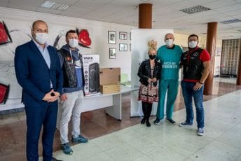 Džada Film Fest, zajedno sa prijateljima festivala, uručio donaciju Institutu za bolesti djece KCCG Džada Film Fest, zajedno sa prijateljima festivala, uručio donaciju Institutu za bolesti djece KCCG