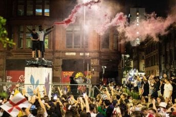 Incidenti na fudbalskim utakmicama u Engleskoj i Velsu porasli za 60 odsto Incidenti na fudbalskim utakmicama u Engleskoj i Velsu porasli za 60 odsto