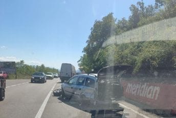 Sudar kod Bogetića, usporen saobraćaj Sudar kod Bogetića, usporen saobraćaj