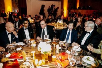 Abazović razgovarao sa izvršnim direktorom Gugla, pozvao ga da posjeti Crnu Goru Abazović razgovarao sa izvršnim direktorom Gugla, pozvao ga da posjeti Crnu Goru