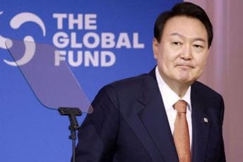 Predśednik Južne Koreje opsovao nakon razgovora s Bajdenom (VIDEO) Predśednik Južne Koreje opsovao nakon razgovora s Bajdenom (VIDEO)