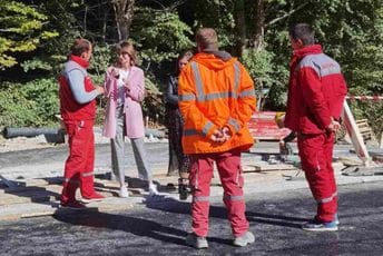 Šćepanović obišla završne radove na dionici auto-puta kod Mateševa Šćepanović obišla završne radove na dionici auto-puta kod Mateševa