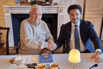 Abazović: Inspirativan razgovor sa Sorošem, promovišemo ideje koje vode ka miru Abazović: Inspirativan razgovor sa Sorošem, promovišemo ideje koje vode ka miru