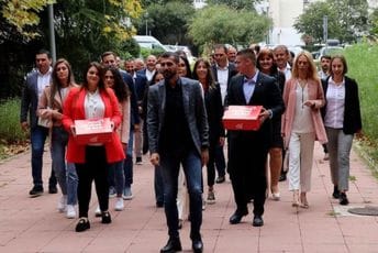 Socijaldemokrate predale listu – Novo vrijeme za Bar, nosilac Branislav Nenezić Socijaldemokrate predale listu – Novo vrijeme za Bar, nosilac Branislav Nenezić