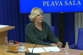 Sekulić: EPCG grupa u minusu od 100 miliona eura Sekulić: EPCG grupa u minusu od 100 miliona eura